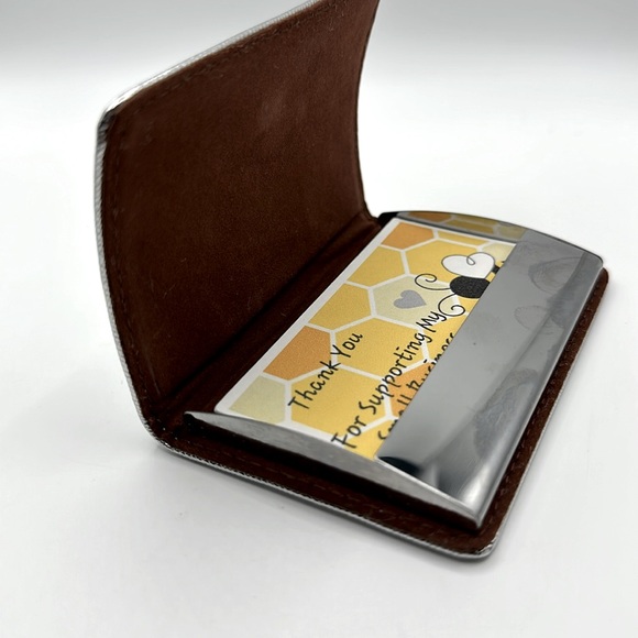 Card Holder-Excellent Condition-Silver w/brown velvet interior-magnetic closure - Picture 3 of 4